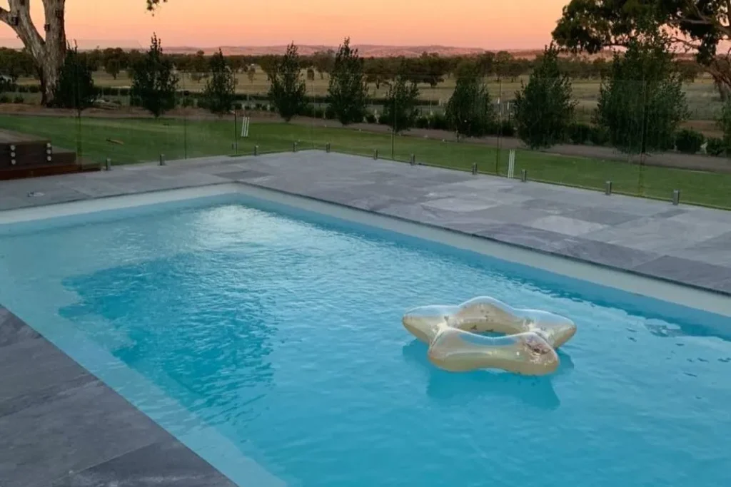 fiberglass pools carina 4152