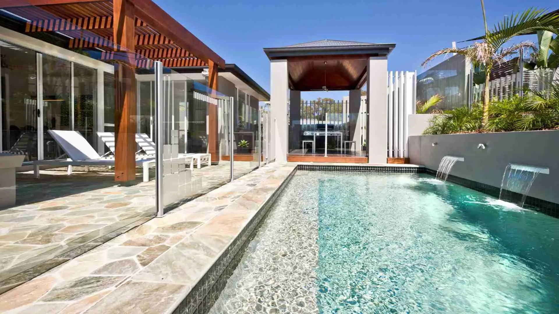 fiberglass pools eagleby 4207