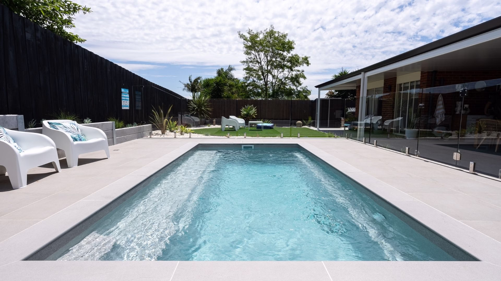 how to extend your swimming season with pool heating options