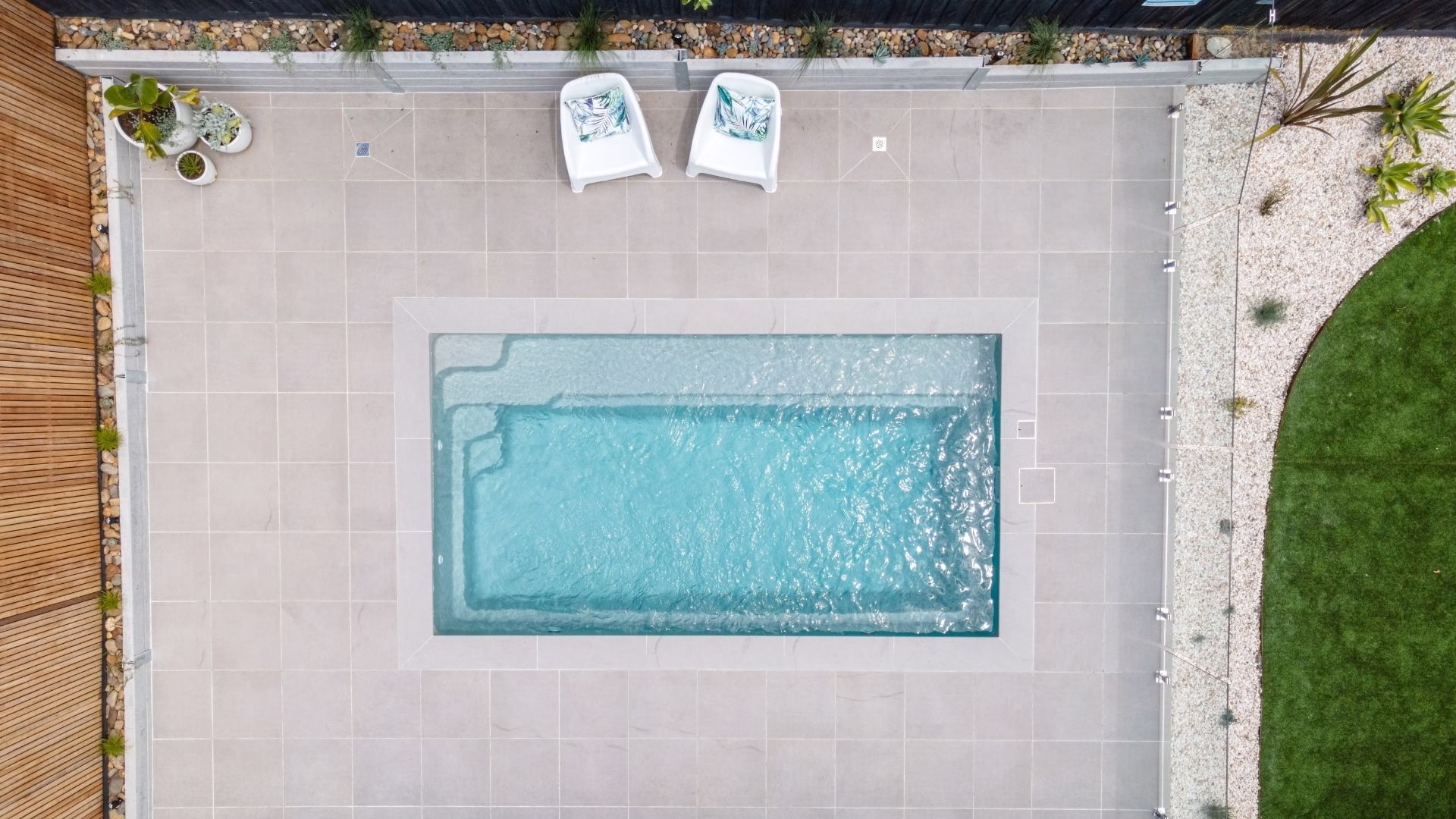 holiday entertaining by the pool creative ideas for a festive season in south brisbane